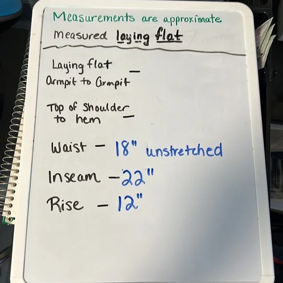 Lululemon Light Strides Crop Pants size 12 - Picture 5 of 10